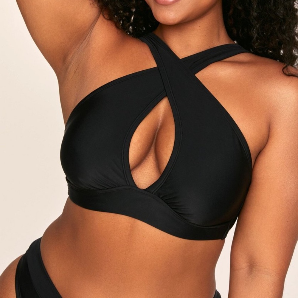 NWT Adore Me Swim Top